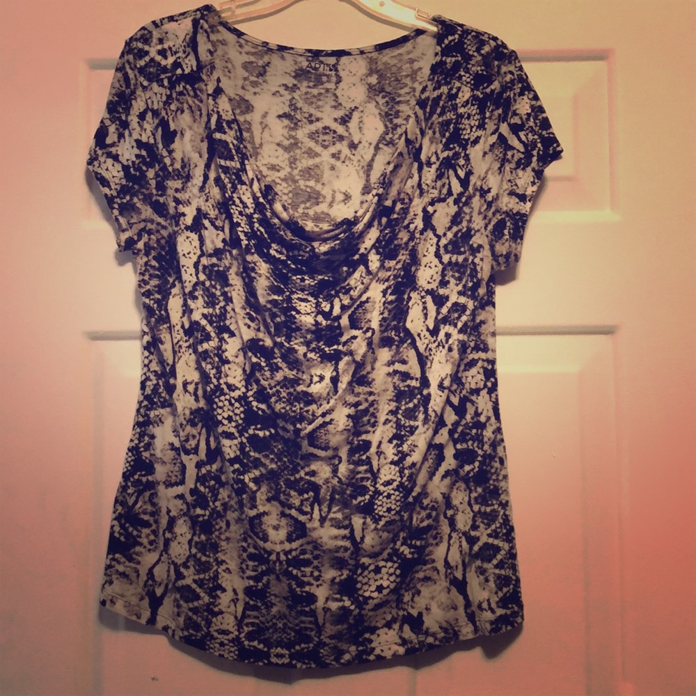 Apt 9 scowl neck top